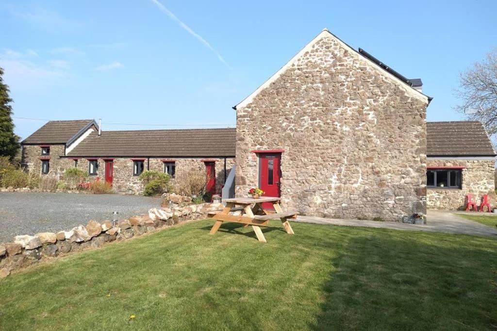 Cattle Shed Cottage Narberth Buitenkant foto